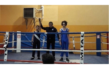 BOXE FRANÇAISE Yémi CODINA Interclubs 47 Dimanche 21 Janvier 2018 AGEN